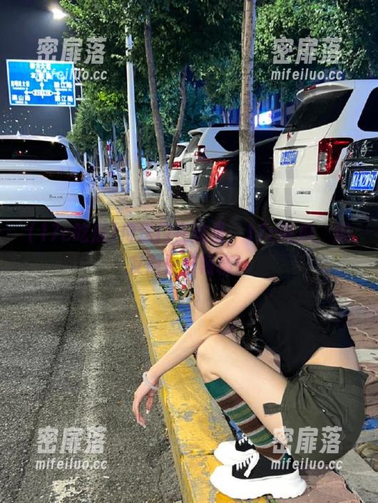 传送门在这里，17c吃瓜，瓜友们快来畅聊！