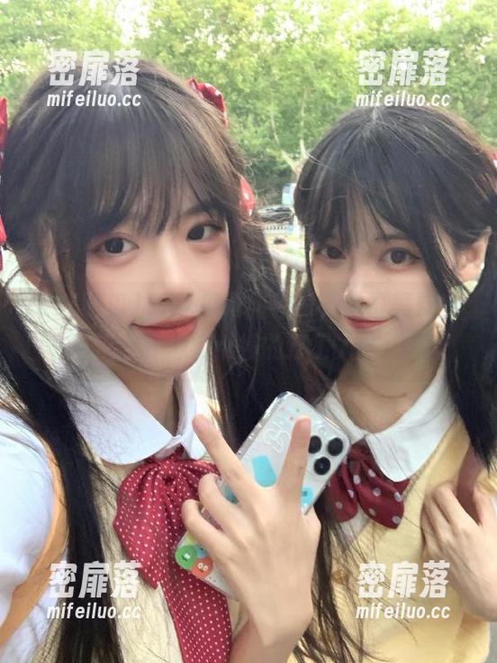 17吃瓜网站独家，扒哥黑料全记录，心疼小编的打工人生。