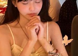 官网上又疯了！51吃瓜网最新娱乐新闻真是坑爹，想看新鲜的竟然被喂了一肚子老梗。