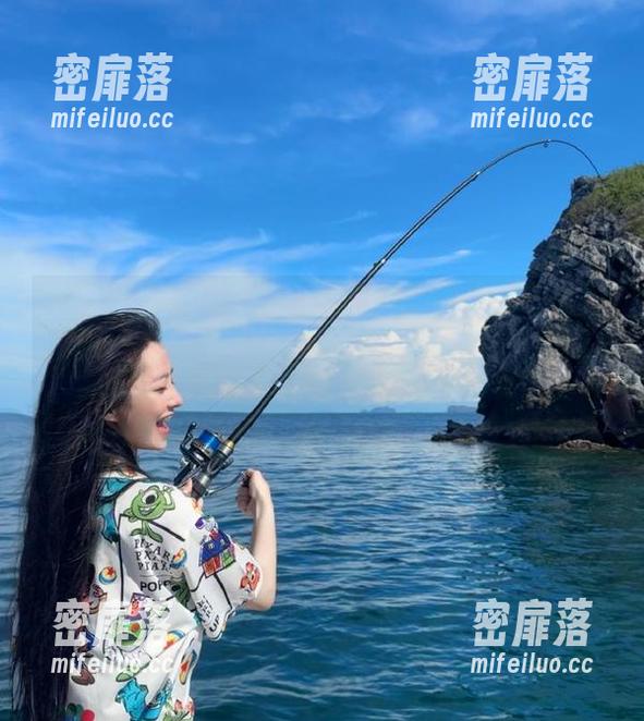谁说只能围着瓜转！51黑瓜吃料网最新网页入口，前方高能预警！