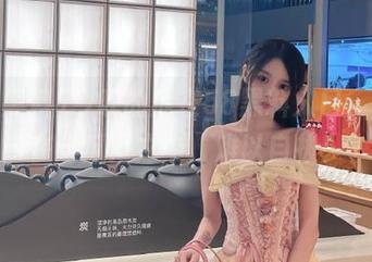 今晚的瓜在58黑料入口，沉醉在这瓜海之中，难以自拔！