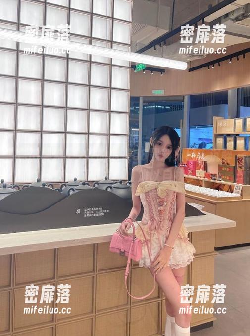 今晚的瓜在58黑料入口，沉醉在这瓜海之中，难以自拔！