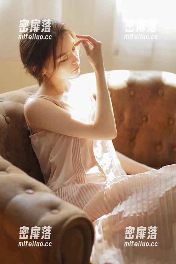 718sx网站的瓜真的是五花八门，各种离奇百出，让人无聊都难。
