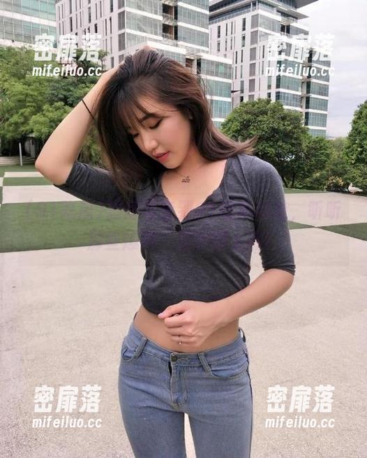跟随噪音到91吃瓜网址，听听那些爆料，越听越上瘾！
