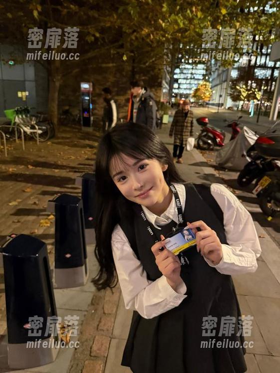 走过路过，别错过！91吃瓜中心首页今日热潮，今天又有哪些神仙瓜等着你？