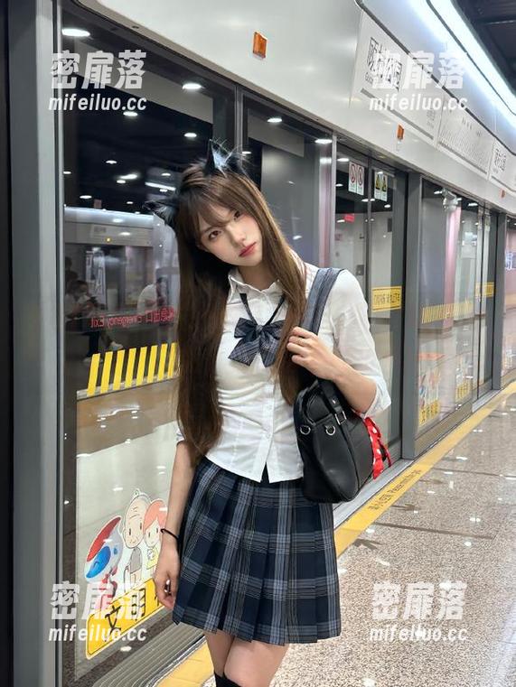 今晚不喝酒，来91吃瓜中心的ios版，瓜吃得不亦乐乎！