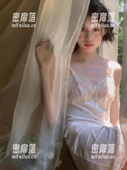 当你发现zztt155.ccm的链接能让你一边吃瓜一边更新八卦，人生就没有遗憾了！