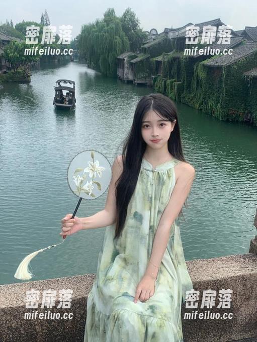 点开九一吃瓜官网，万千吃货同欢唔～