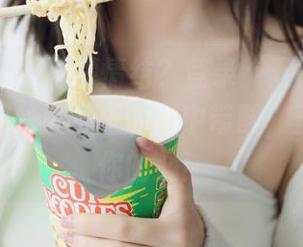 柠檬情结？登录“五一吃瓜”，今日那些大瓜里的甜中带酸，正好砸中你的心！