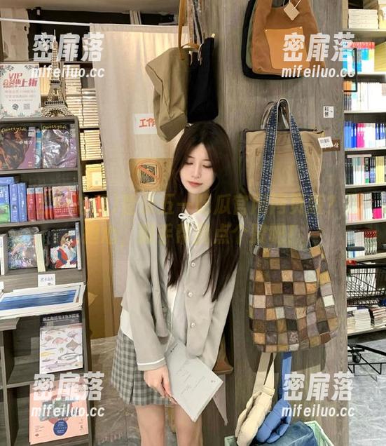 登录五一吃瓜官网网页版？别担心，顺手帮我点个赞吧！