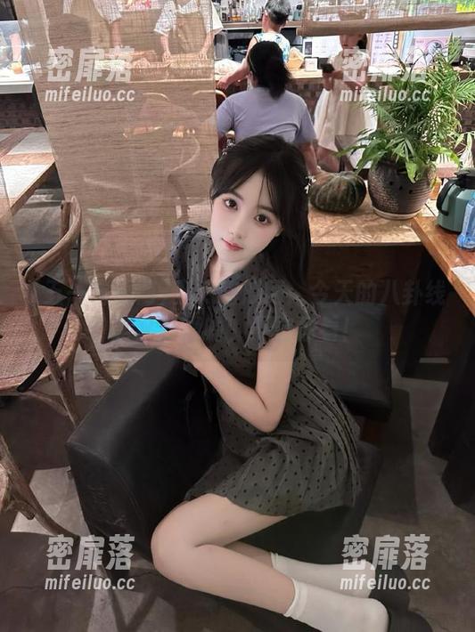 五一吃瓜网：今天的八卦线路又开通啦，不信你看！