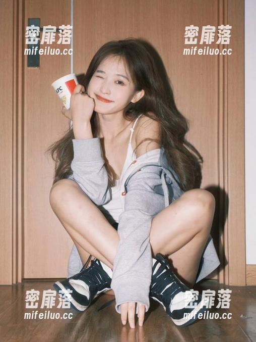 五一吃瓜群众APP——别问，我只想说“入口”的瓜真是个大惊喜！