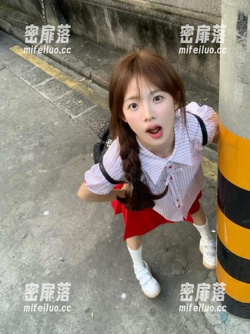 免费吃瓜网：只需一键收藏，瓜场瞬间扩大！