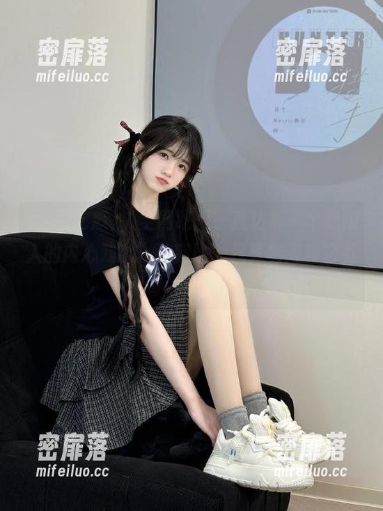 “全网吃瓜，直达每一个吃瓜人的内心戏！”追完剧，我竟觉得和它有股奇妙的连结…