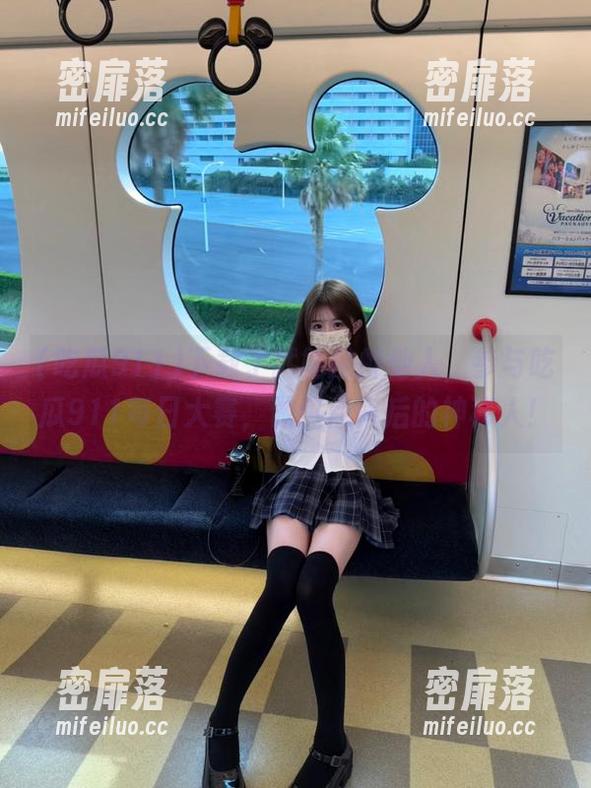吃瓜911 下载了就能挑衅他人,参与吃瓜911每日大赛,做热点背后的神秘人!