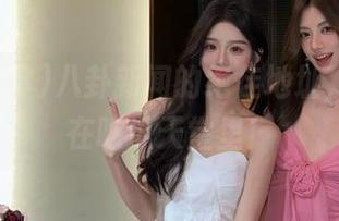 八卦新闻的绝佳地址，居然藏在吃瓜天堂里！