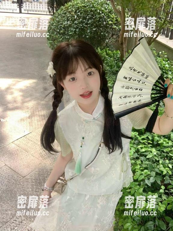 吃瓜头条网站，带你探索那些“我在别的角落听到的秘密”！