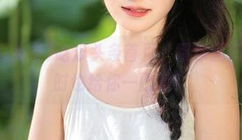 吃瓜头条首页，喂你猛料的同时也给你一巴掌！