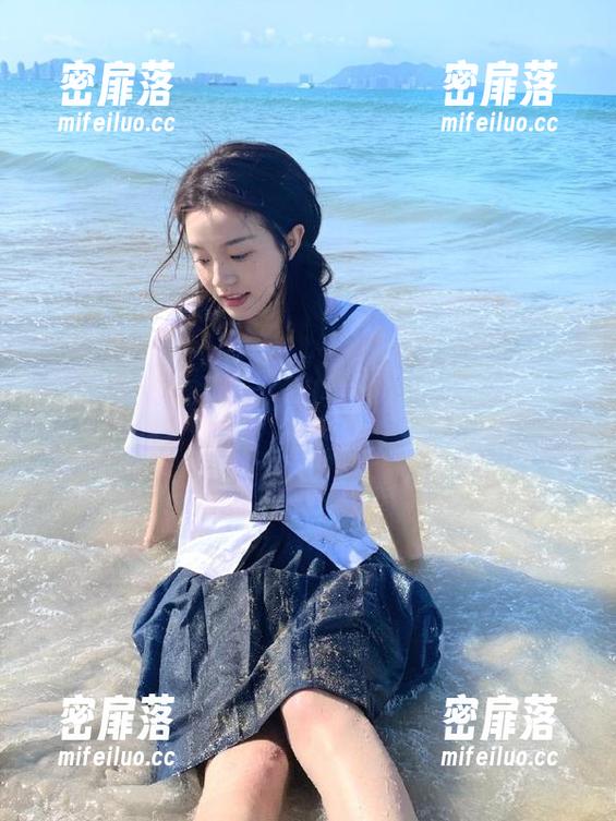 ccggbet吃瓜网首页：各种瓜摆在那里，随便挑，到底要不要再多加一点小料呢？
