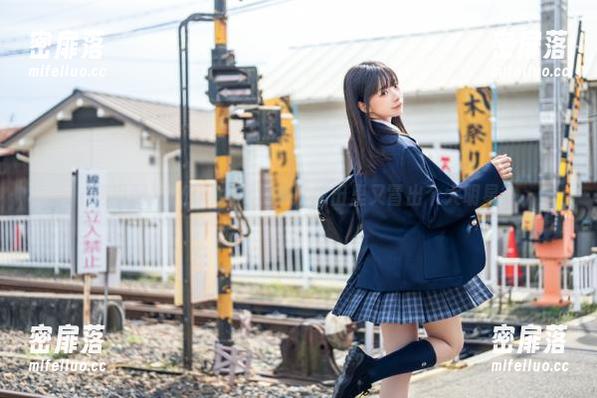 吃瓜网大瓜发布！瓜田里又冒出个大明星？