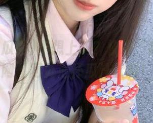 不想上班？快来“我要吃瓜网”网页泡杯瓜汁饮料！