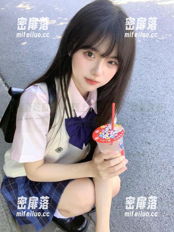 不想上班？快来“我要吃瓜网”网页泡杯瓜汁饮料！