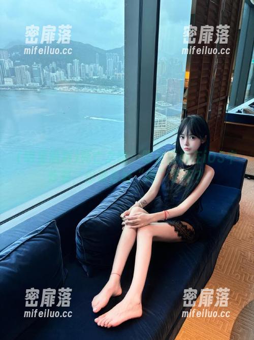 死亡之吻：明星黑料在iOS中炸裂，你准备好“哔”了不？