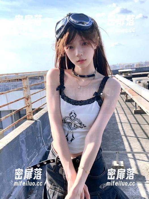 每日吃瓜黑料传送门：翻车现场不止一桩，这年头情侣也要小心！