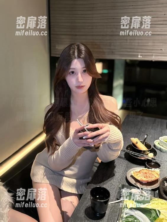 网曝黑料视频里，那些小心思和国产吃瓜反差，真的是太有意思了。