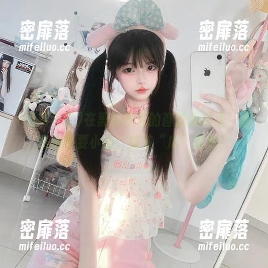 在黑料专区的首页爆料里，看热闹可要小心，别被“瓜”砸着！