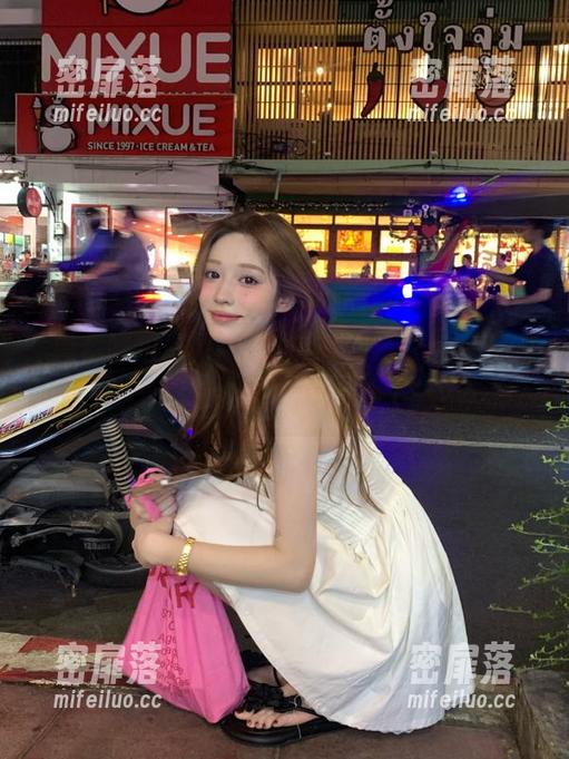 黑料吃瓜网在线，瓜肉满满的入口，你准备好消化了吗？