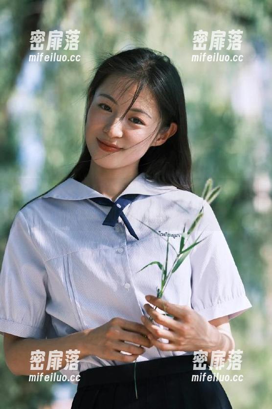 在黑料在线吃瓜，观看让人心跳加速的八卦风浪！