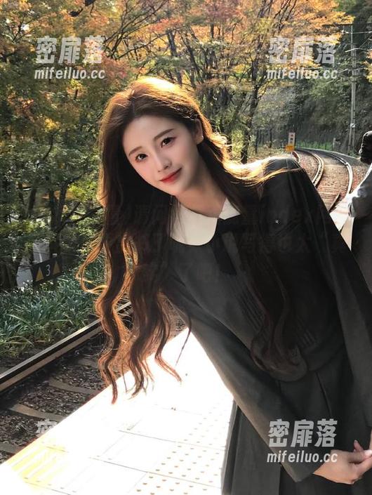 请问黑料正能量index网站是不是也要出书了呢？小说写得也太“真实”了吧！