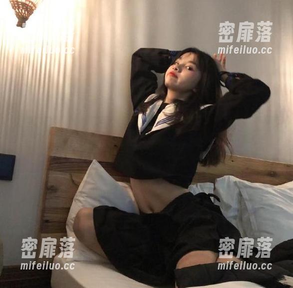 “黑料正能量”网站惊现大瓜，没想到这也是个狂野的门事件