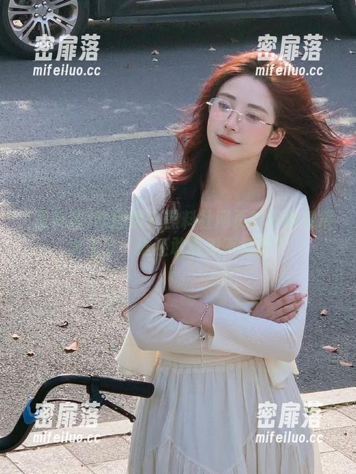 咋回事？黑料社网页的下载速度太飞了，谁还敢说瓜不好吃？