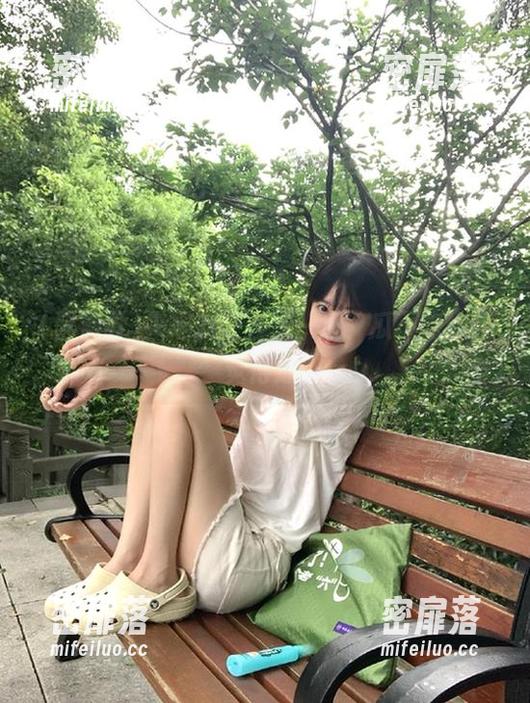 来黑料社登录一波，瓜不吃你会觉得凉!