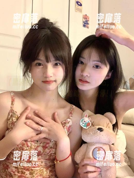想轻松吃瓜？黑料社直达，快来免费哦下载，哈哈哈，不能停！