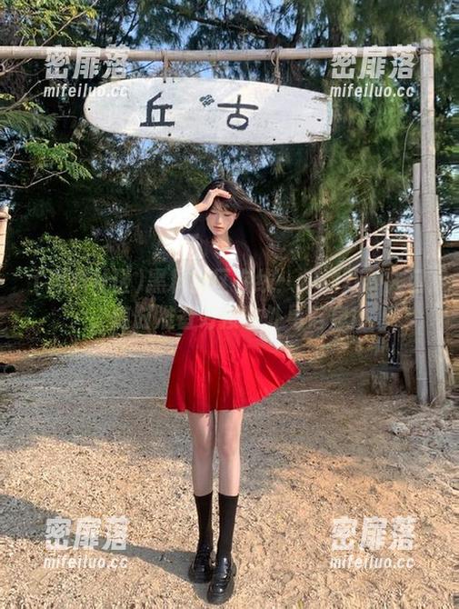 黑料社区在线：你的八卦入口，随时准备好接收外星信息！