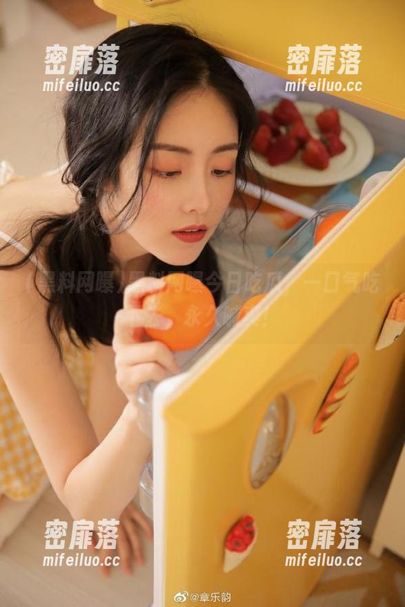 黑料网曝 黑料网曝今日吃瓜,一口气吃下去,永久喊爽!